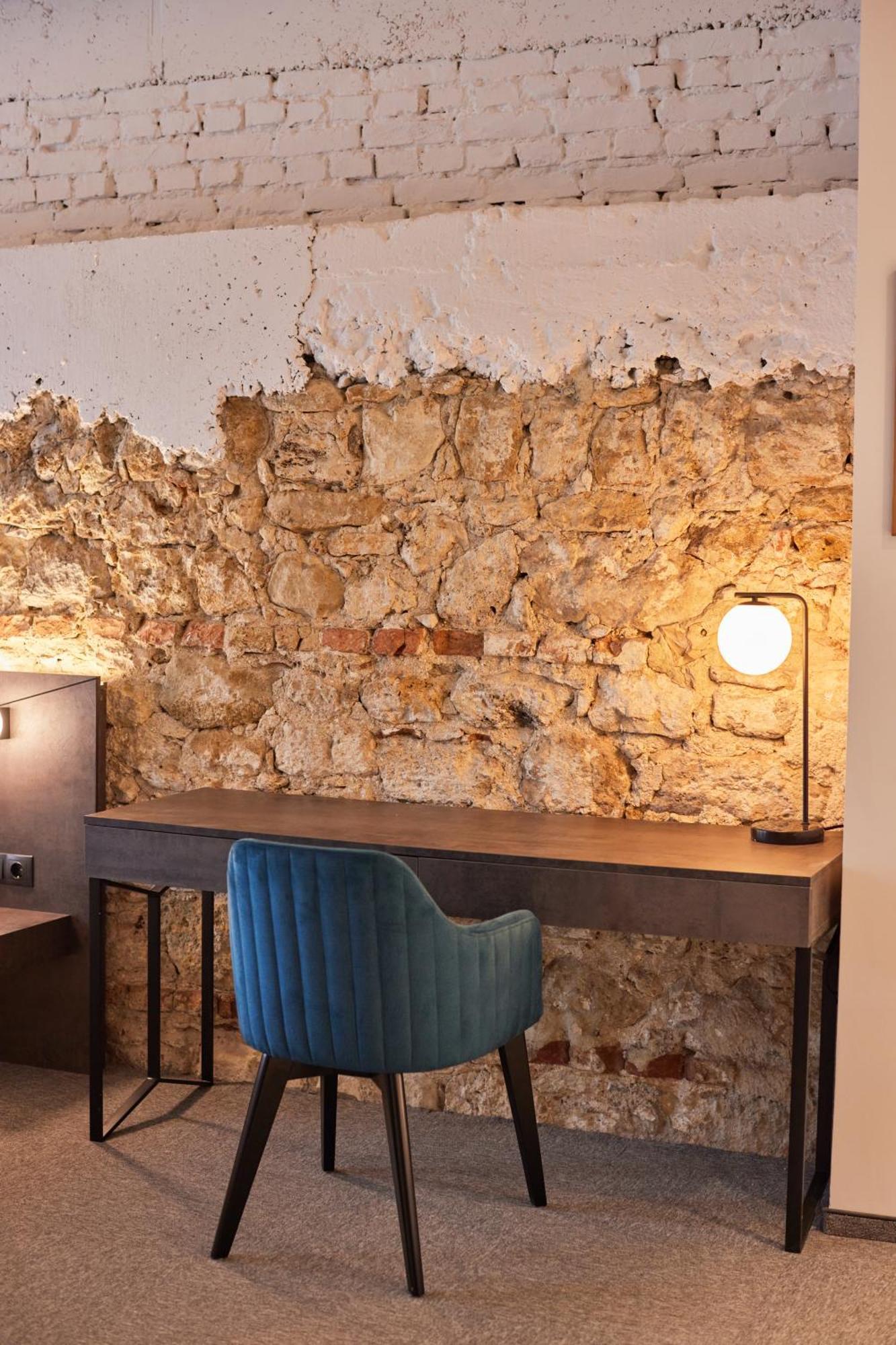 Bizarre Boutique Hotel Varna Bagian luar foto